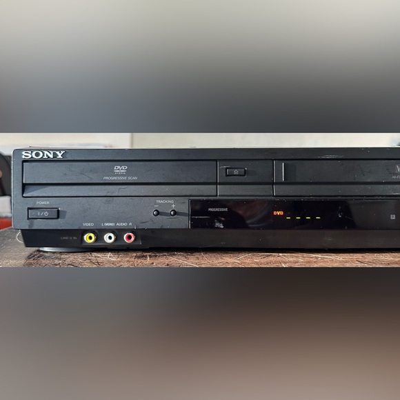 Sony SLV-D380P DVD/VCR Tunerless Progressive Scan DVD/VHS Combo Player No Remote - Picture 3 of 15